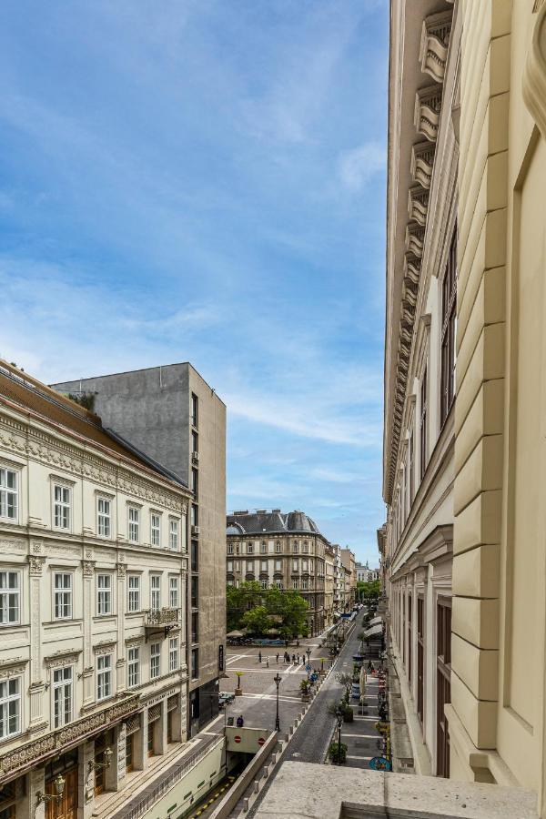 City Center Apartment With Balcony 布达佩斯 外观 照片